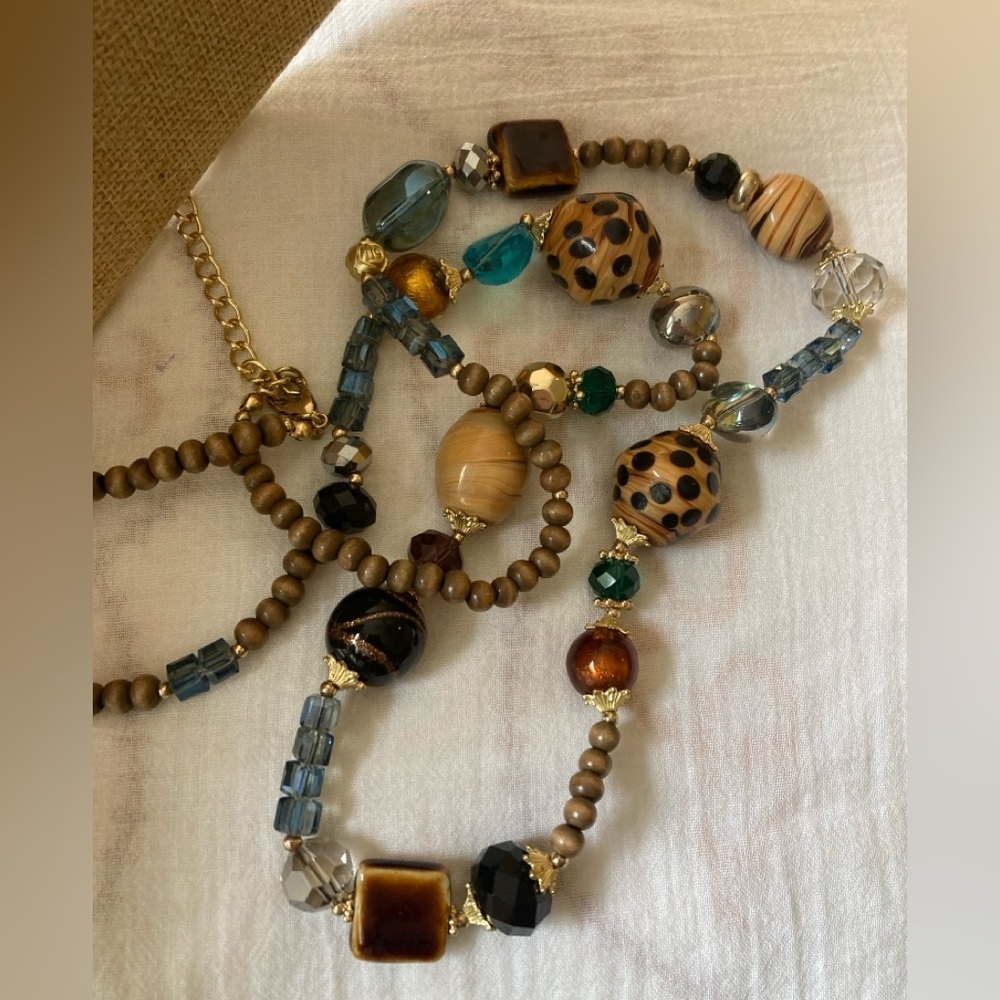Premier Designs Multi Strands Variety of Beads 36” Necklace - Picture 11 of 11
